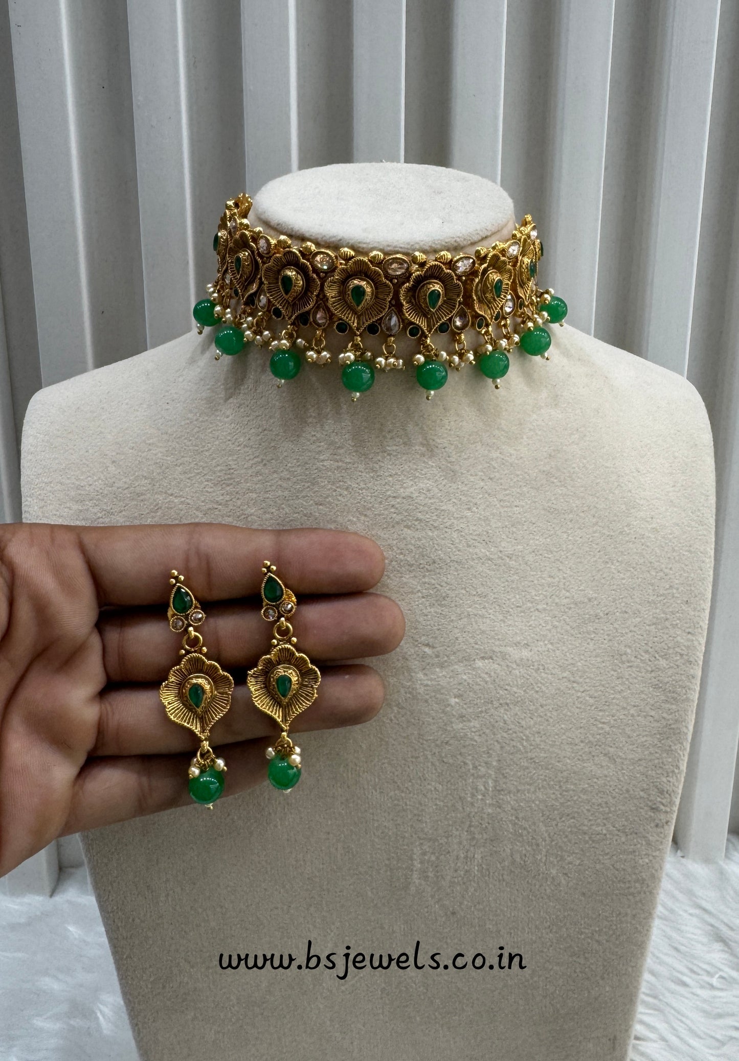 Green Gold Polki Choker Jewellery Bobo Set