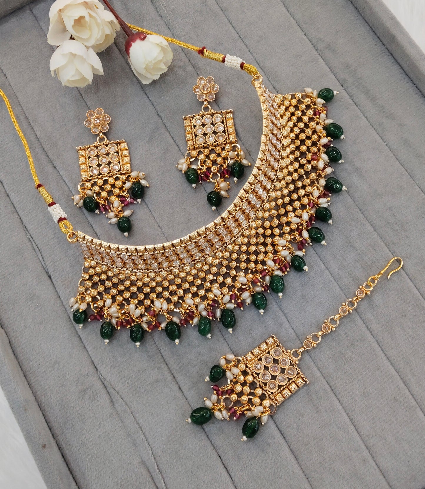 Green Gold Polki Choker Jewellery Kishu Set