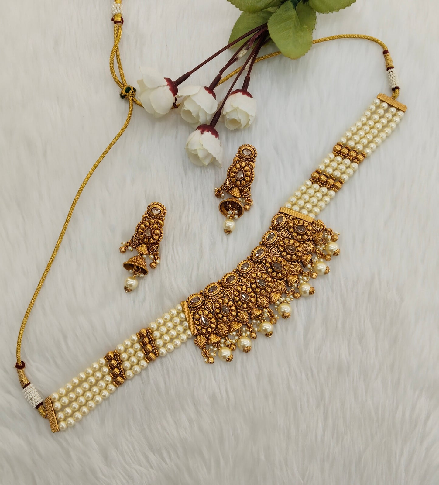 Gold Polki Choker Jewellery Gurleen Set