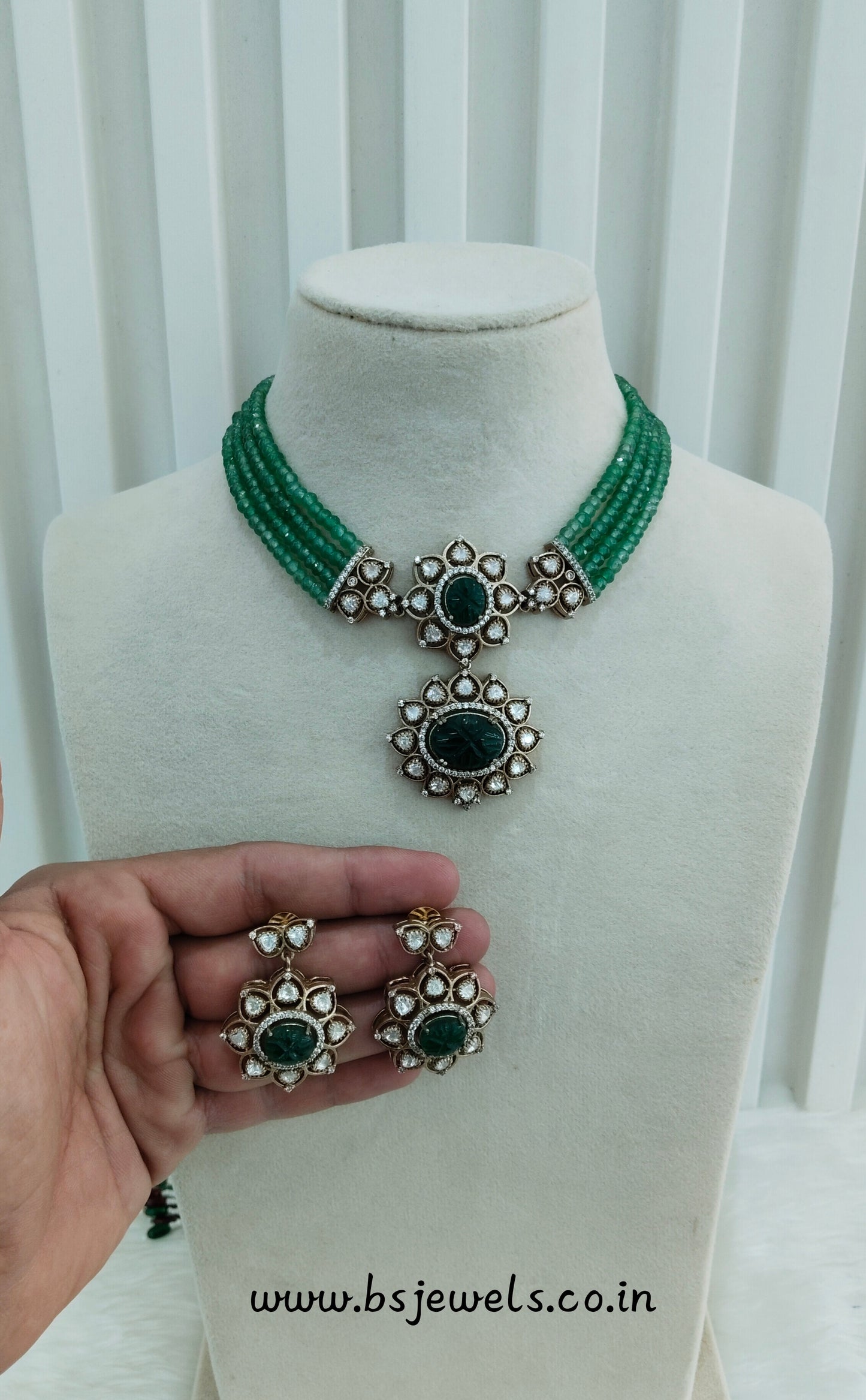 Sage Green Moissanite Kundan Choker Jewellery Swaraj Set
