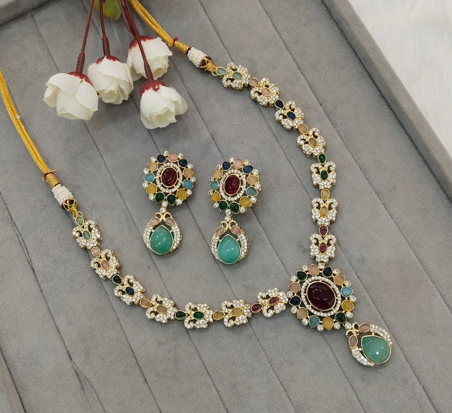 Multi Color Gold Moissanite Kundan Necklace Jewellery Sonalika Set