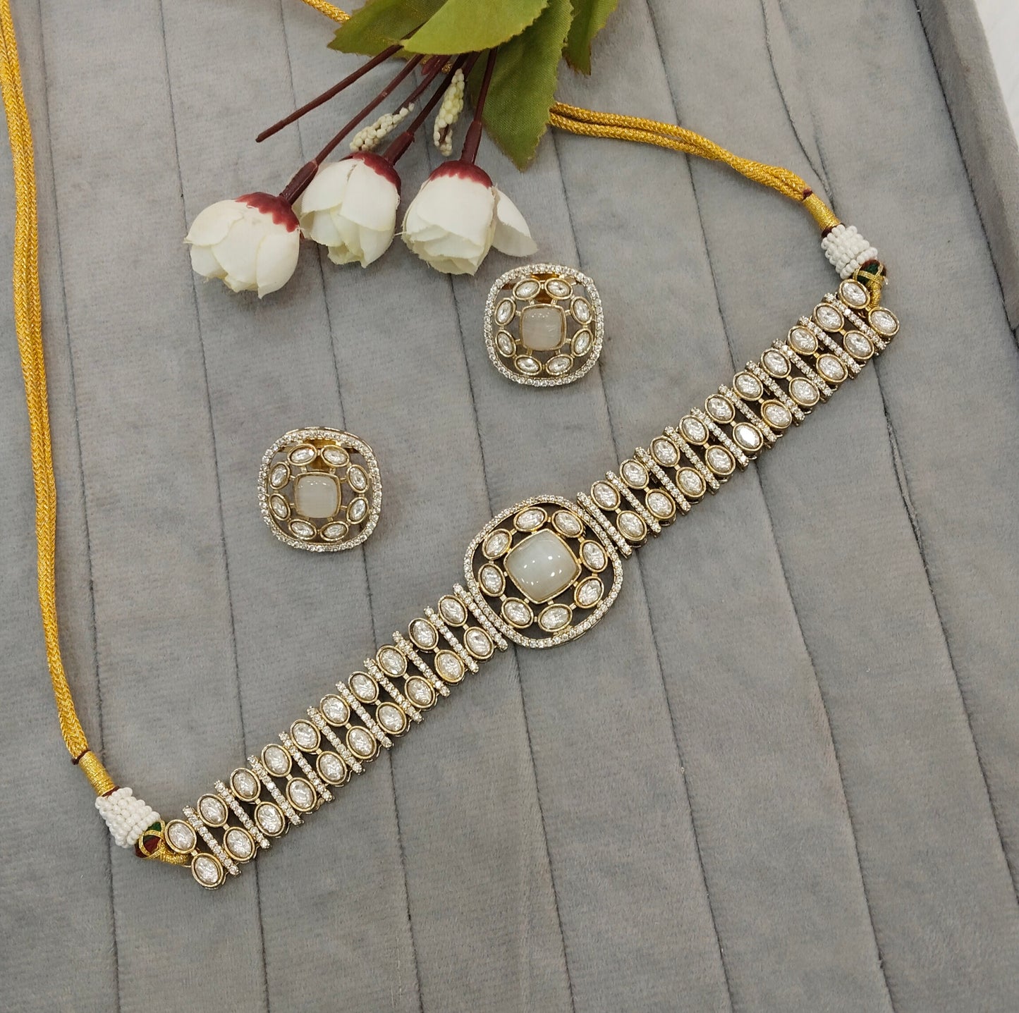 White Moissanite Kundan Choker Jewellery Farmtrack Set