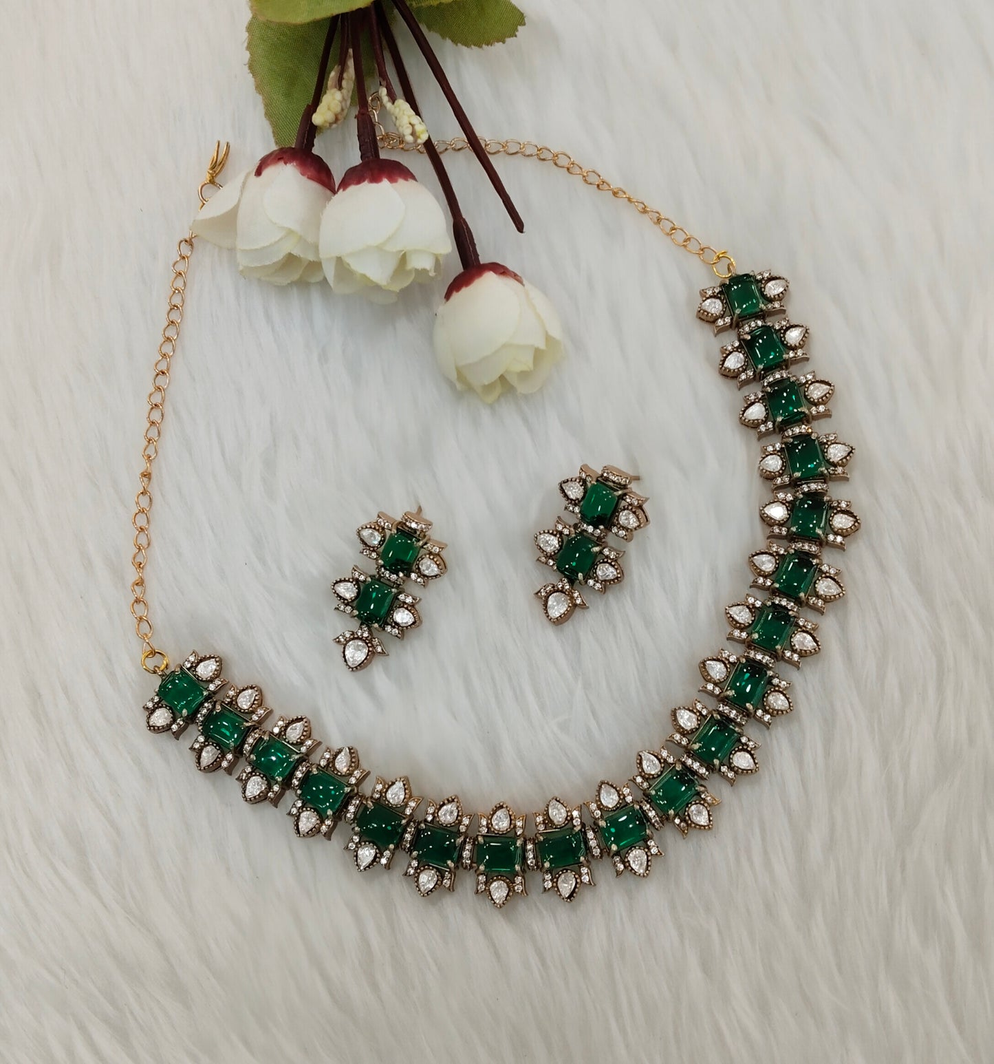 Green Gold Moissanite Kundan Necklace Jewellery Indofarm Set