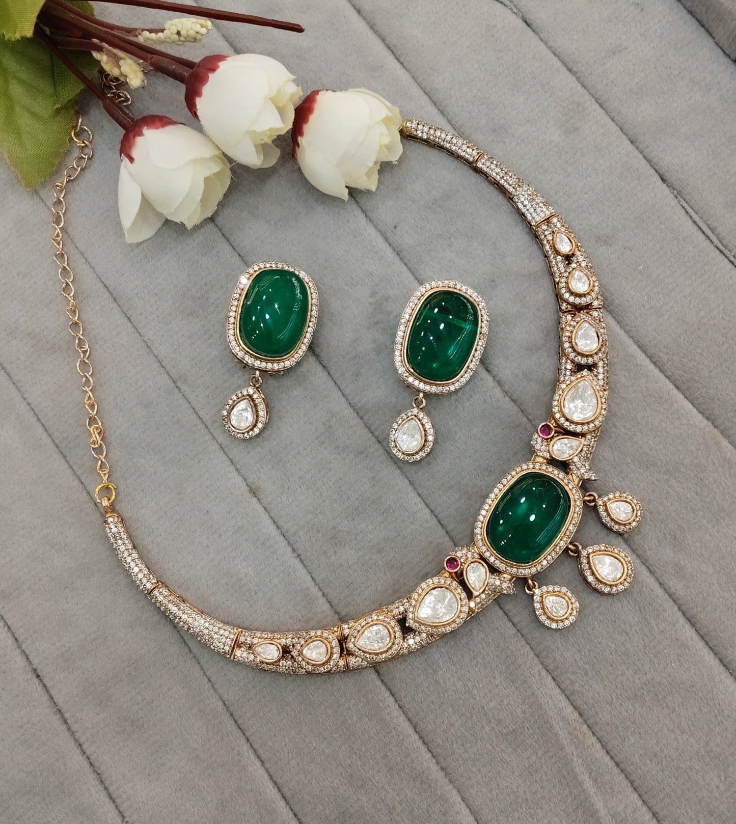 Green Gold Moissanite Kundan Necklace Jewellery Indofarm Set
