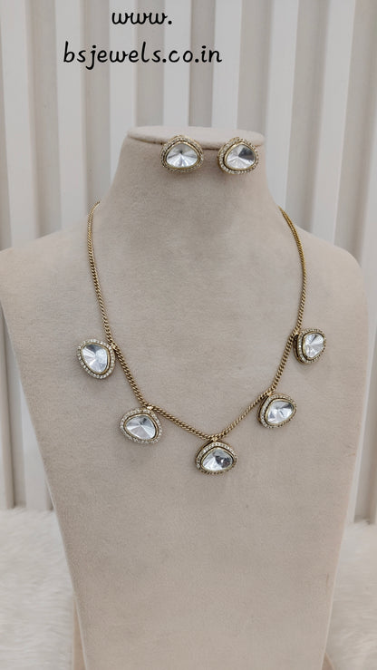 Gold Moissanite Kundan Necklace Jewellery Solis Set