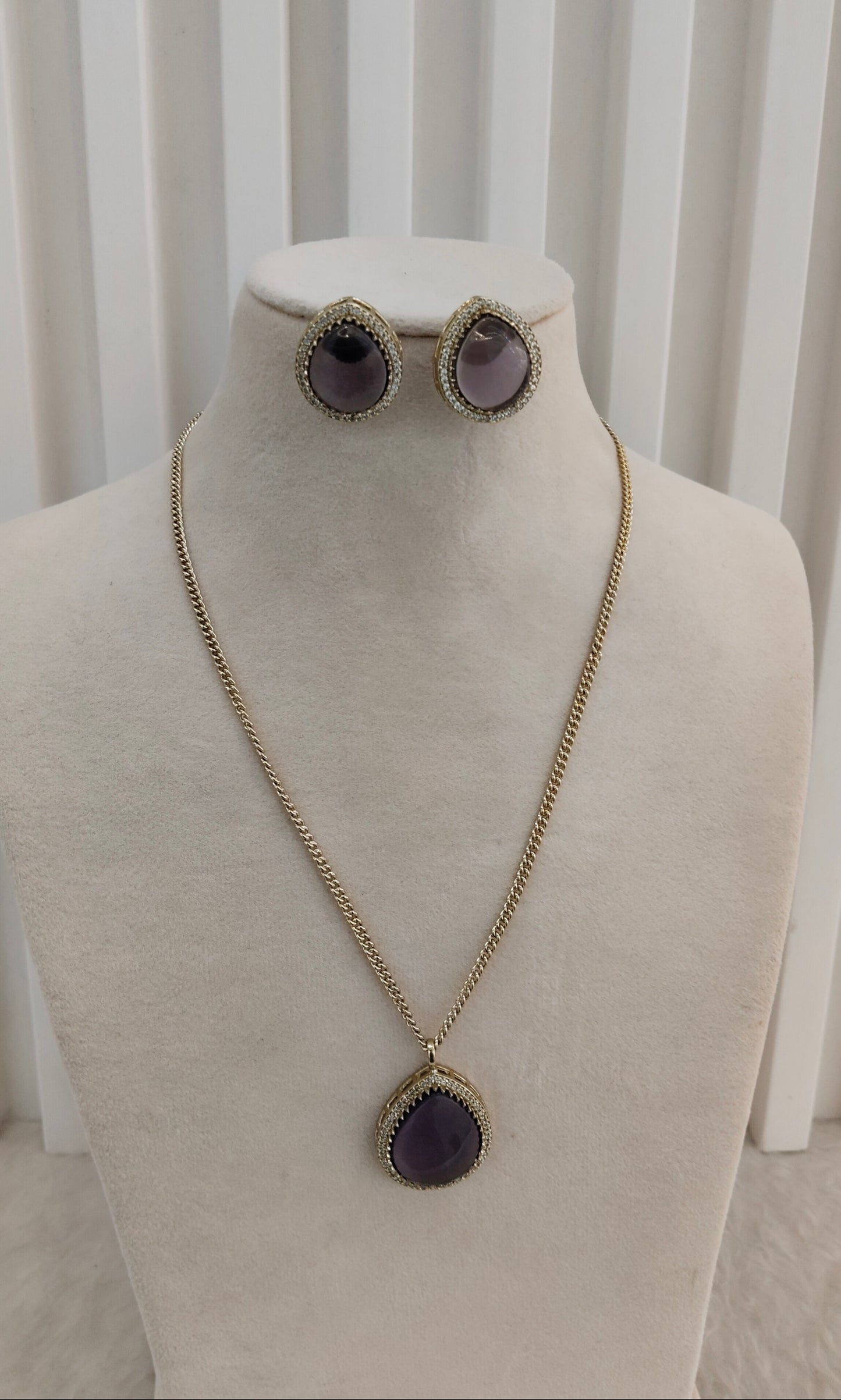 Purple Gold Moissanite Kundan Necklace Jewellery Avenger Chain Set