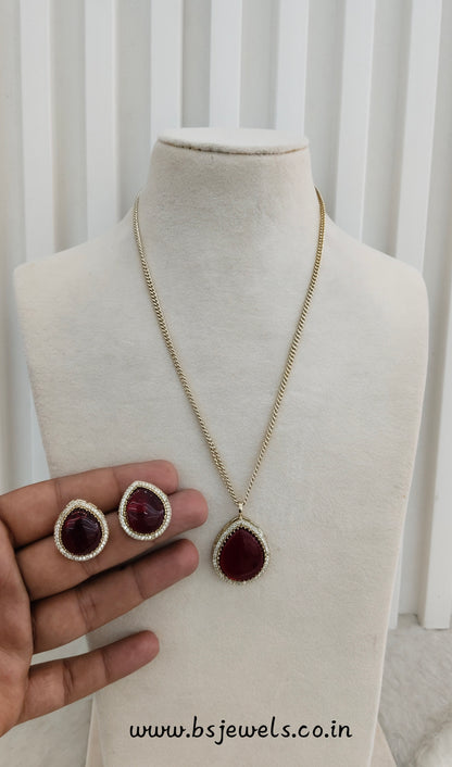 Maroon Gold Moissanite Kundan Necklace Jewellery Avenger Chain Set