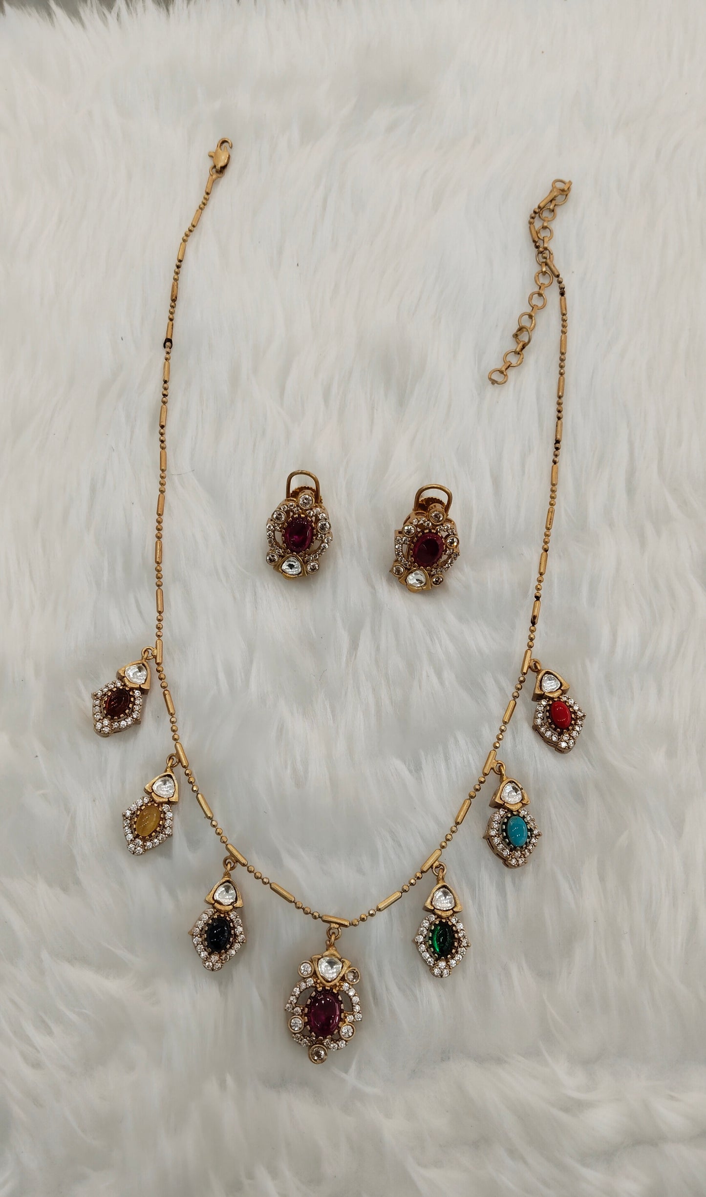 Multi Color Gold Moissanite Kundan Necklace Jewellery Delux Chain Set