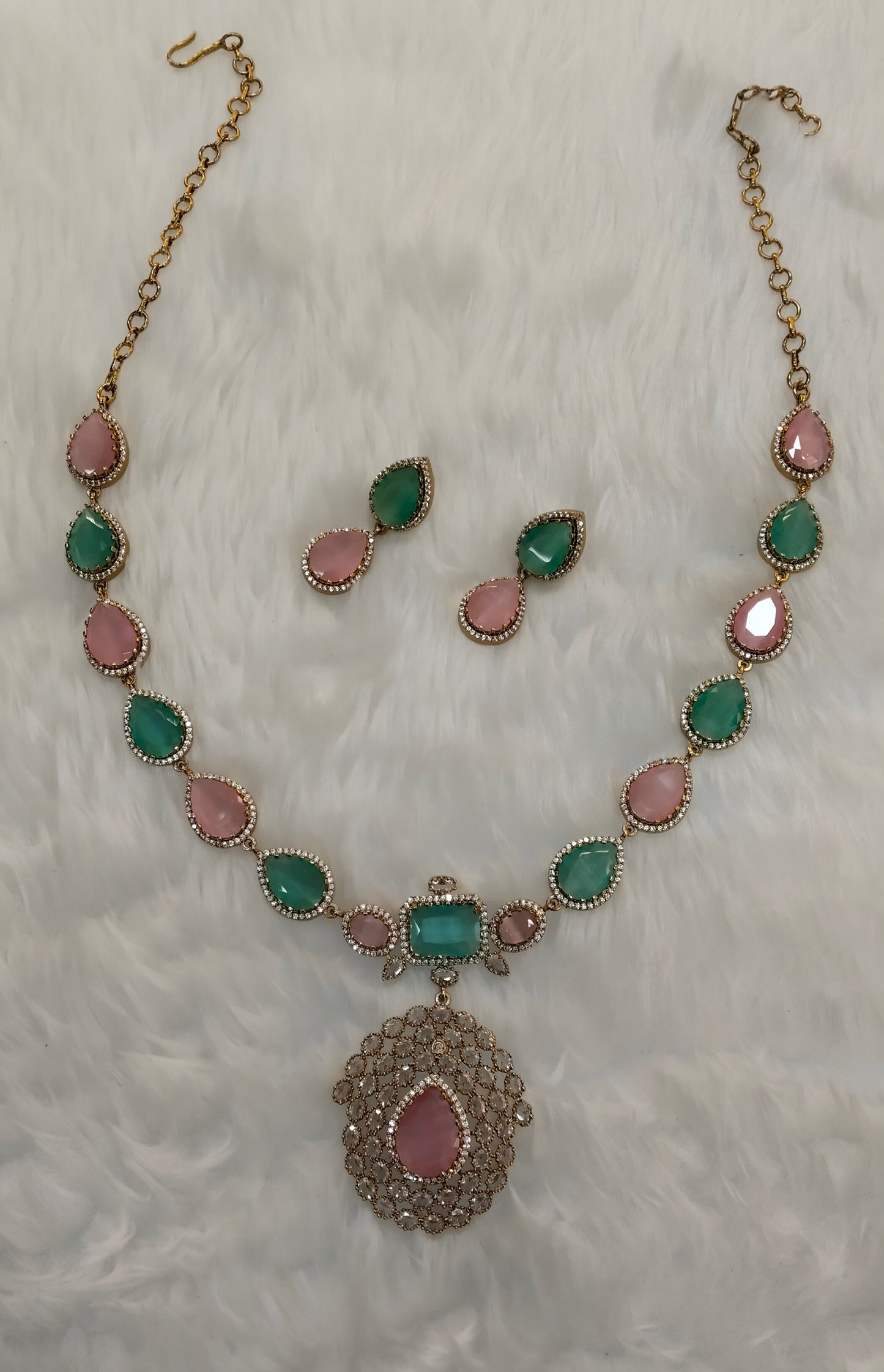 Mint Pink Antique Gold CZ Necklace Jewellery Bajaj Set