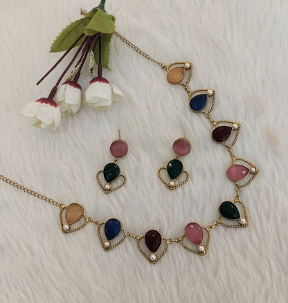 Multi Color Victorian Necklace Jewellery Escourt Set