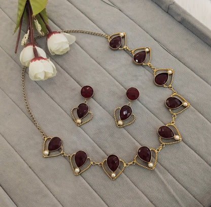 Maroon Victorian Necklace Jewellery Escourt Set