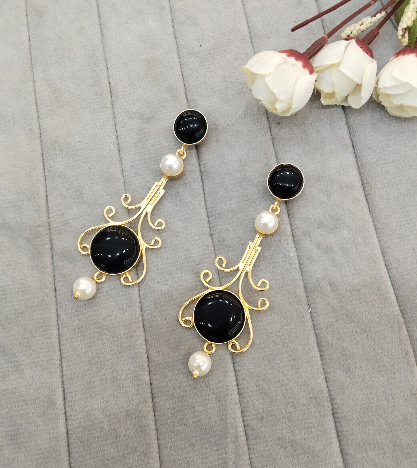 Black Mother Of Pearl Bollywood Jombi Earrings