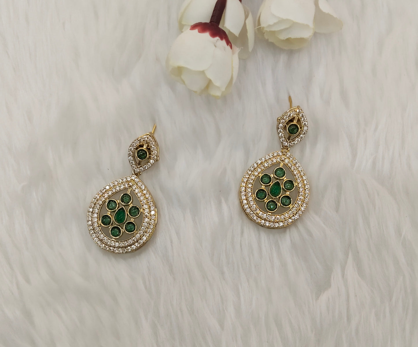 Green Moissanite Kundan Bollywood Jombi Earrings