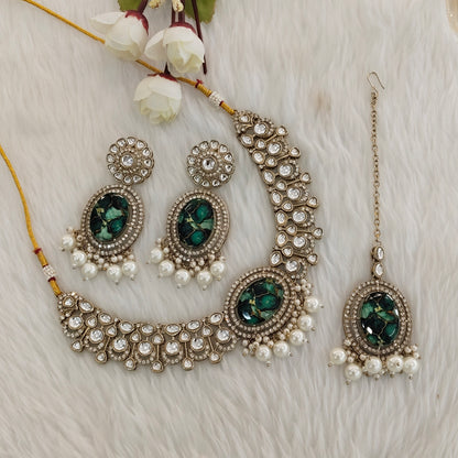 Green Antique Gold Kundan Necklace Jewellery Wanted Set