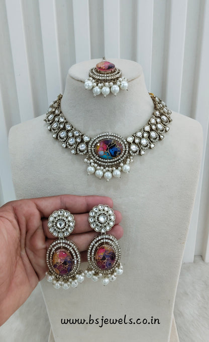 Multi Color Antique Gold Kundan Necklace Jewellery Wanted Set