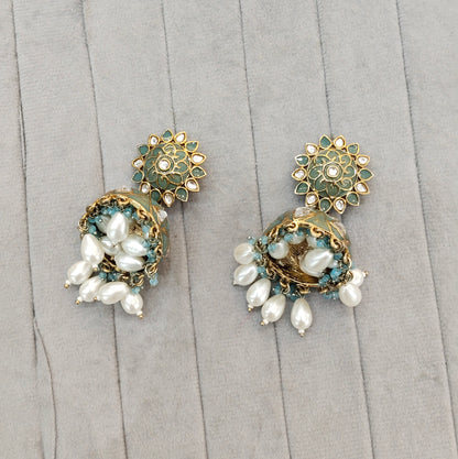 Sea Green Antique Gold Stud Bollywood Shota Earrings