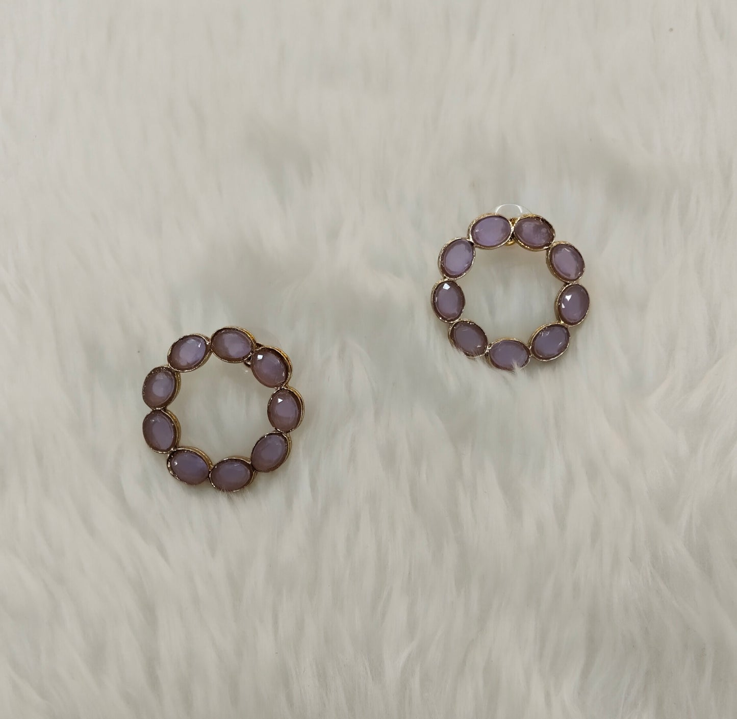 Lavender Antique Gold Stud Bollywood Shota Earrings