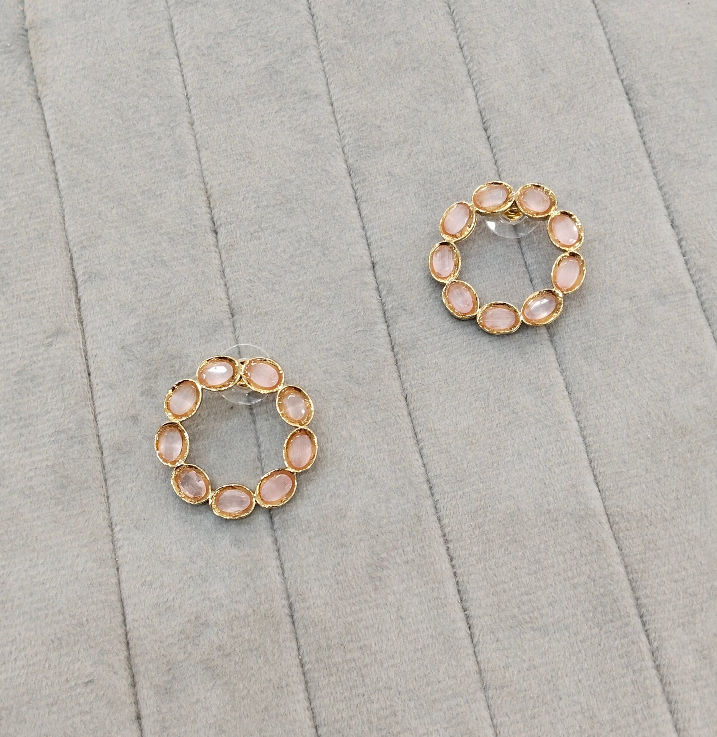 Pink Antique Gold Stud Bollywood Shota Earrings