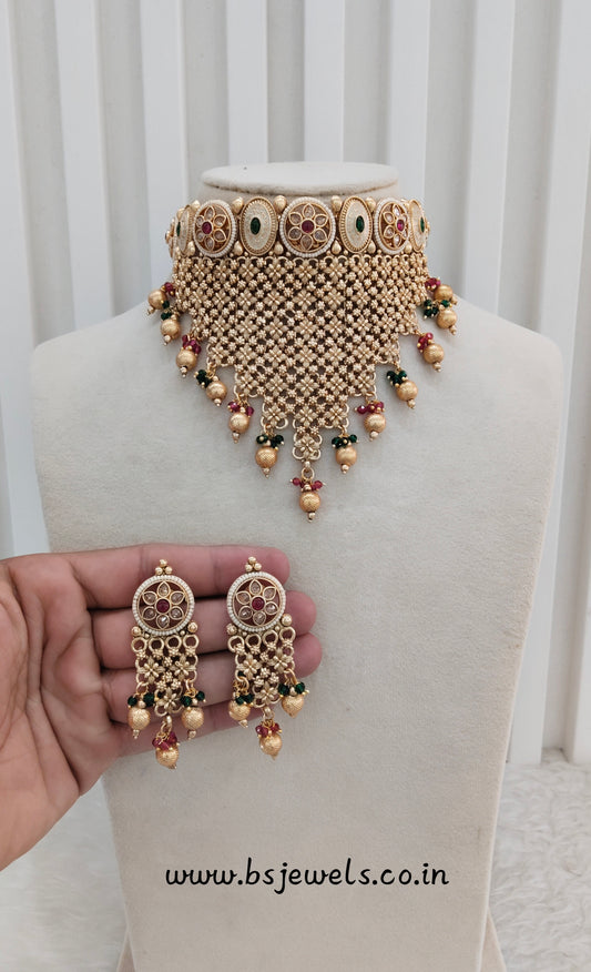 Ruby Green Gold Polki Choker Jewellery Bini Set