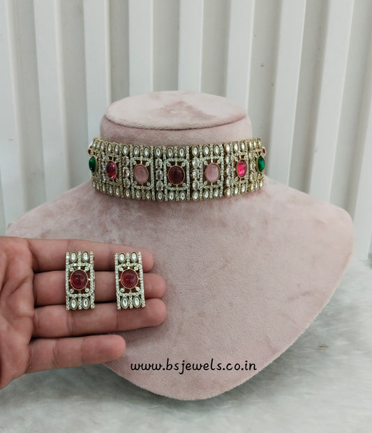 Multi Color Gold Moissanite Kundan Choker Jewellery Striker Set