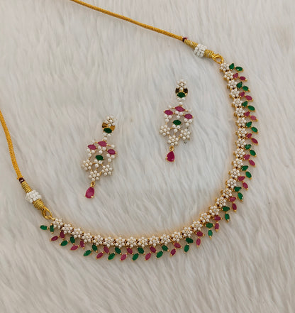 Ruby Green Pearl Necklace Jewellery Spike Set