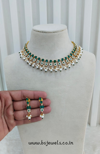 Green Pearl Necklace Jewellery Spike Set