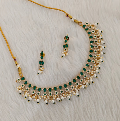 Green Pearl Necklace Jewellery Spike Set