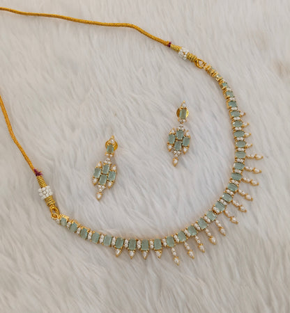 Mint Pearl Necklace Jewellery Spike Set