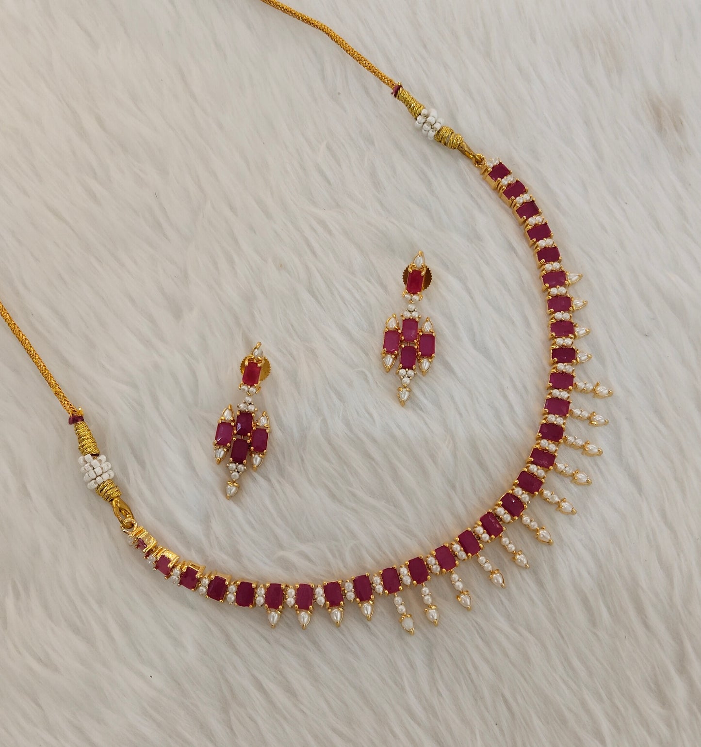 Ruby Pearl Necklace Jewellery Spike Set