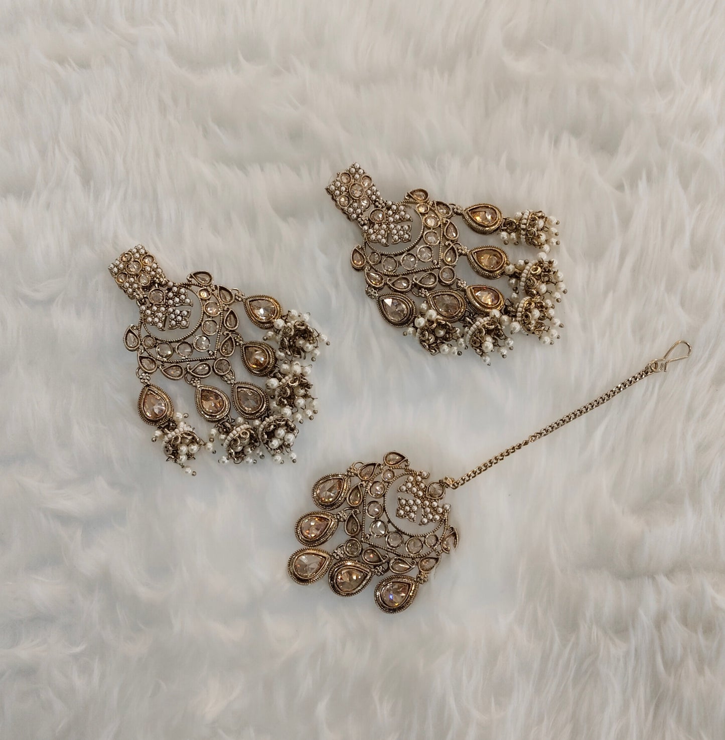 Antique Gold Bollywood Earrings Tikka Current Set