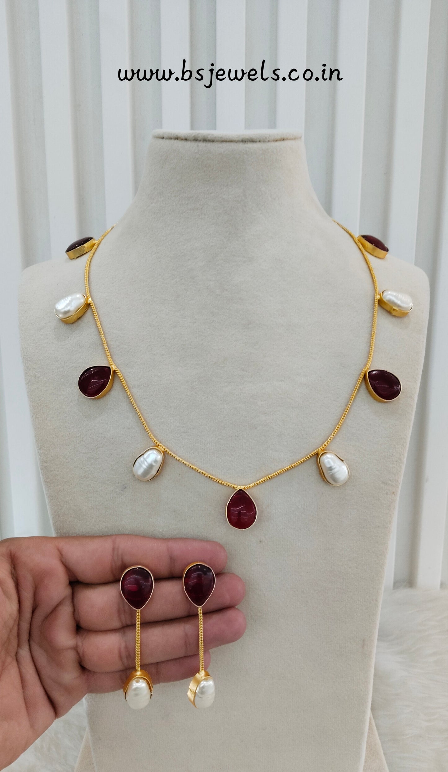 Maroon Mother Of Pearl Stone Necklace Jewellery Sagge Set