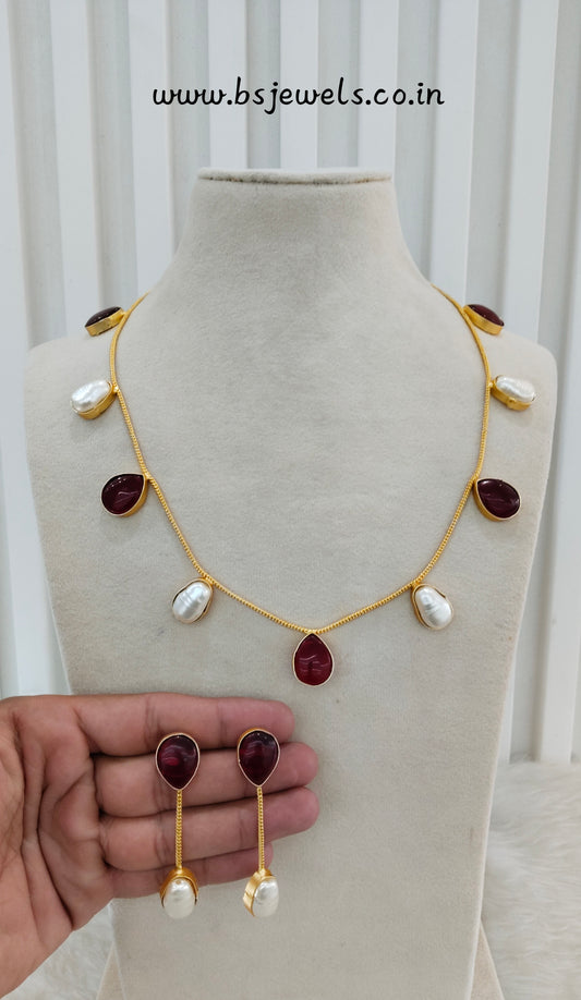 Maroon Mother Of Pearl Stone Necklace Jewellery Sagge Set