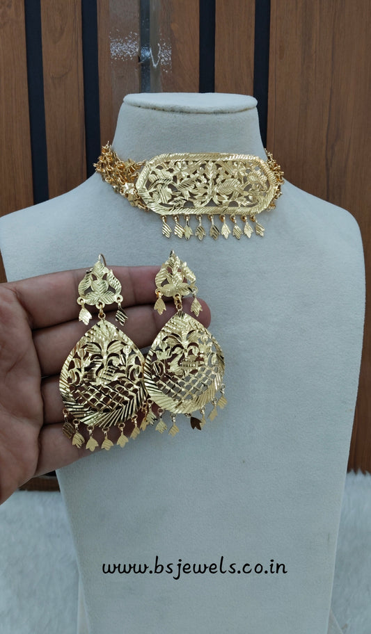 Gold Jadau Punjabi Style Patra Choker Jewellery Sultan Set