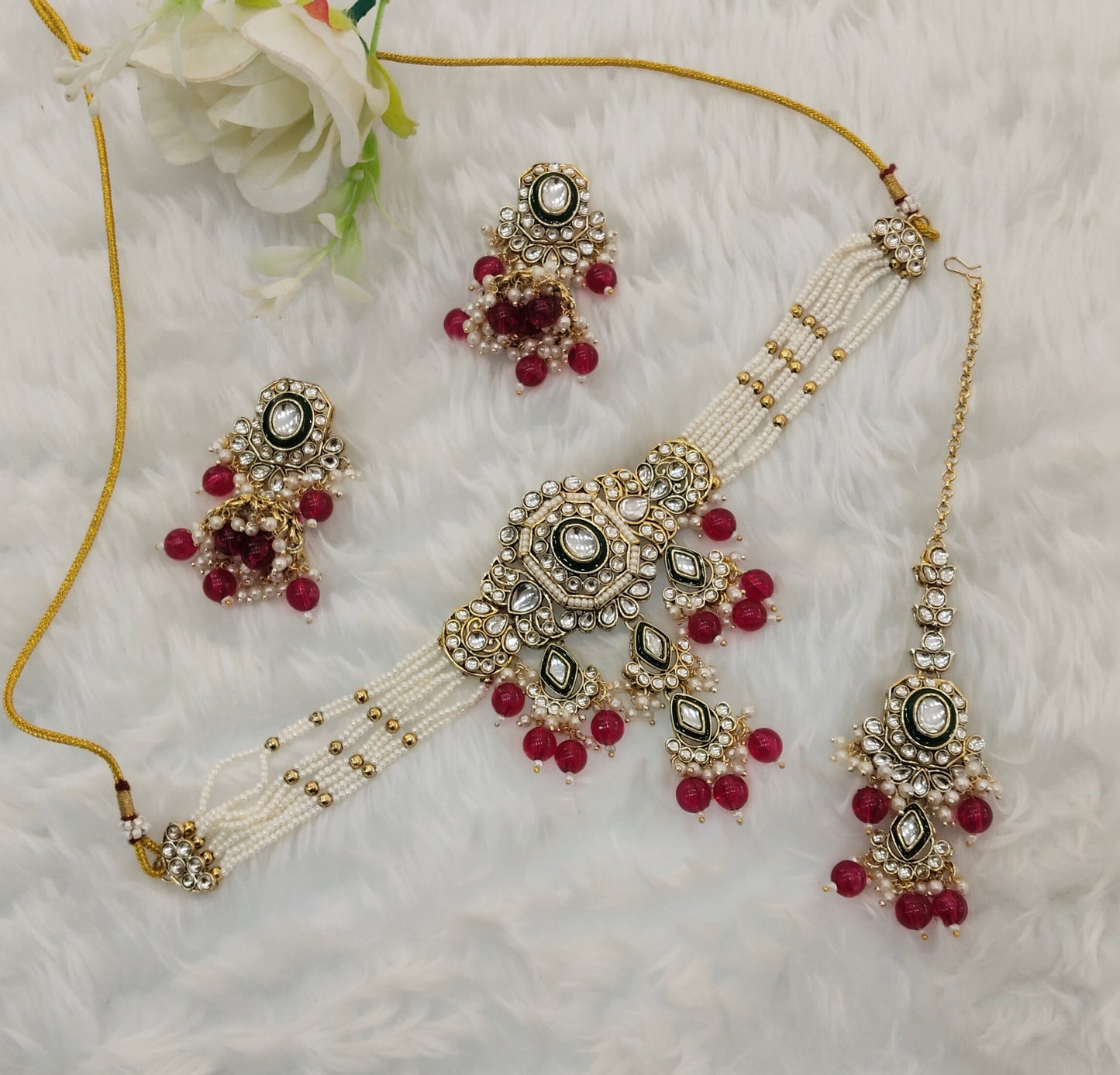 Majenta Kundan Choker Jewellery Doms Set