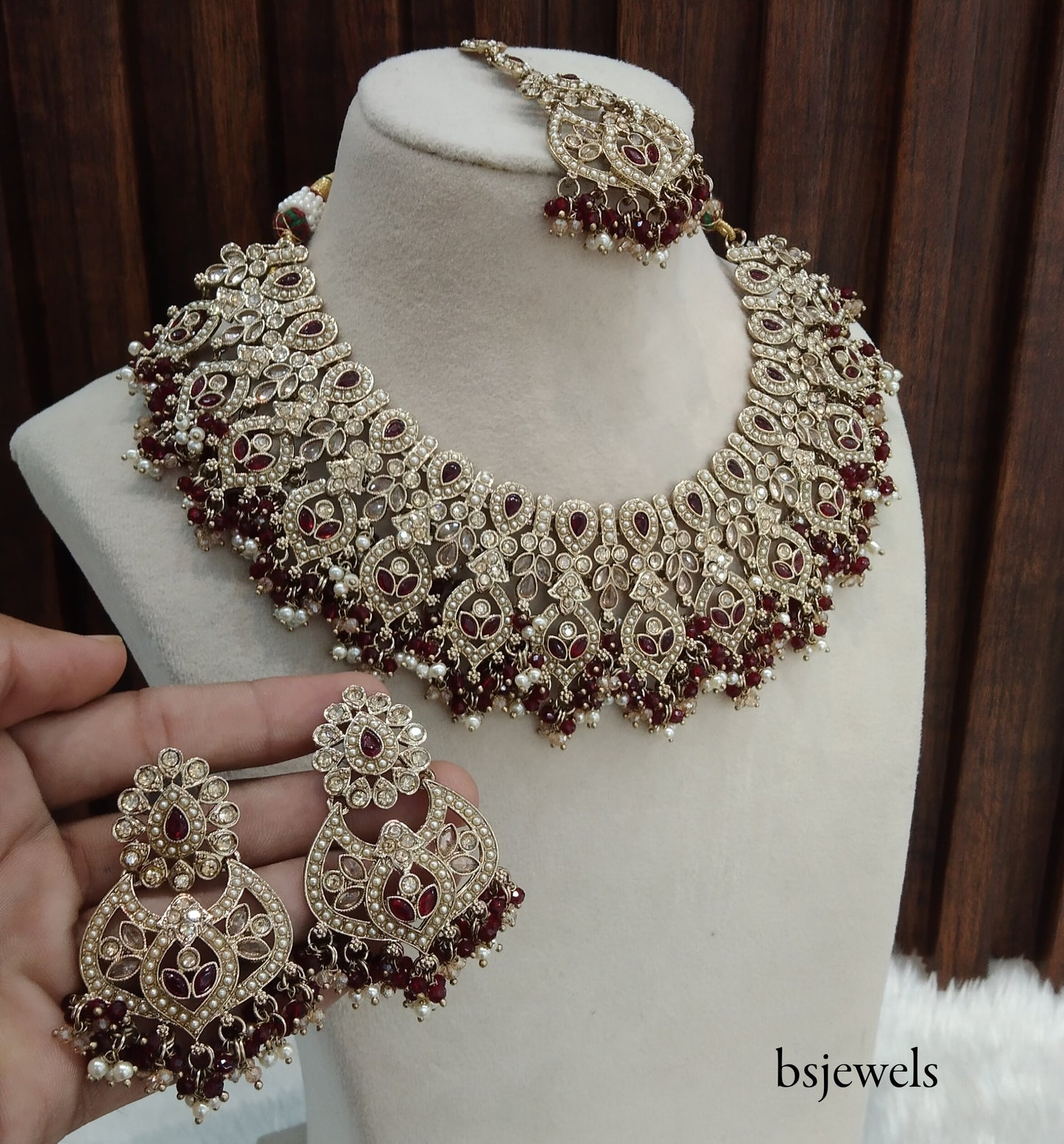 Antique Gold Maroon Necklace Jewellery Binder Bollywood Set