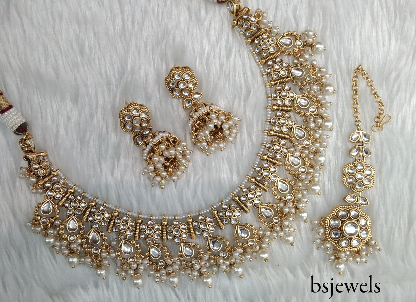 Gold white Kundan Necklace Jewellery Amrit Set