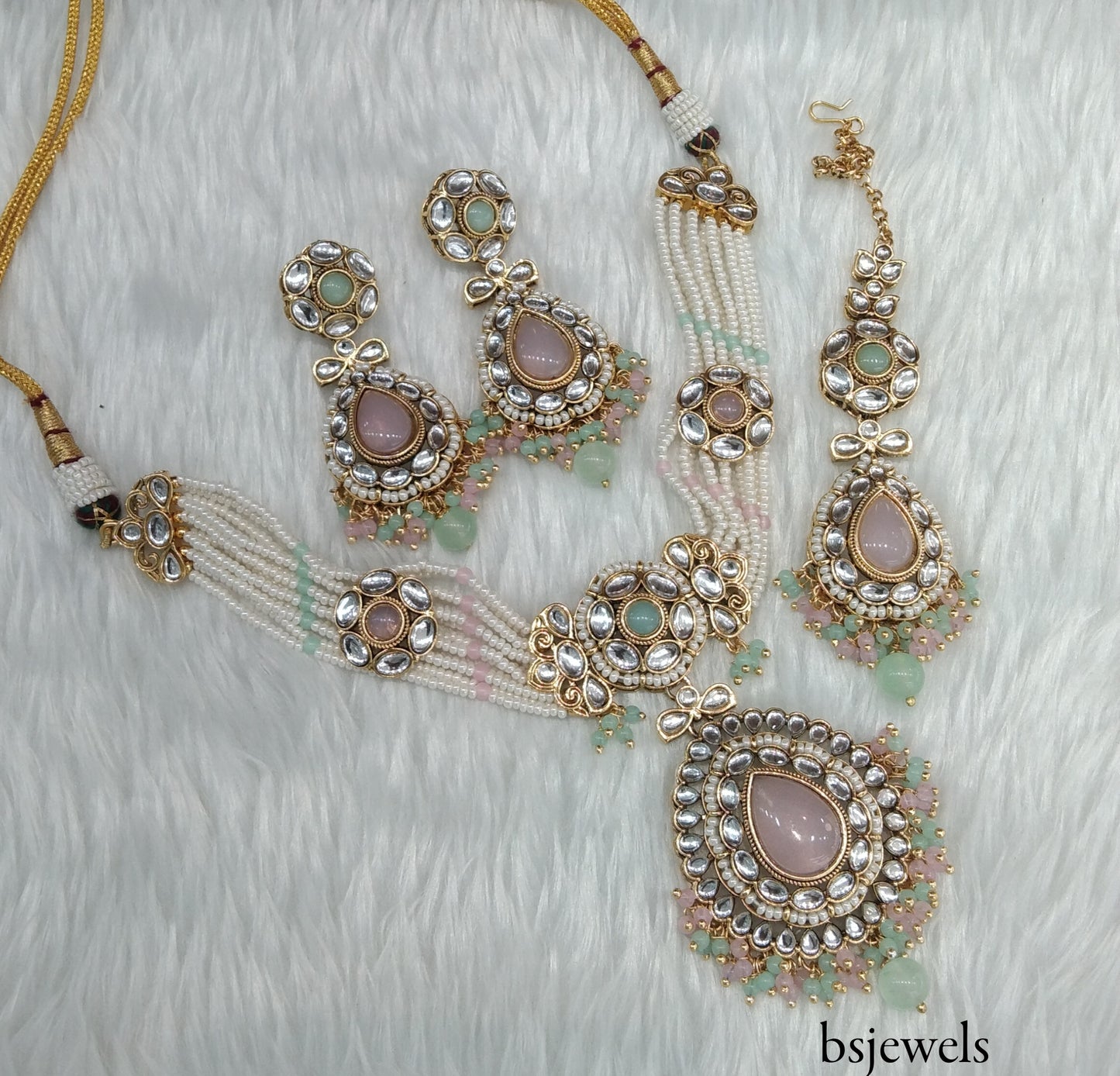 Mint pink Kundan Choker Jewellery balwinder Set