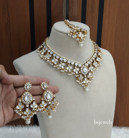 Gold White Kundan Necklace Preeti sets
