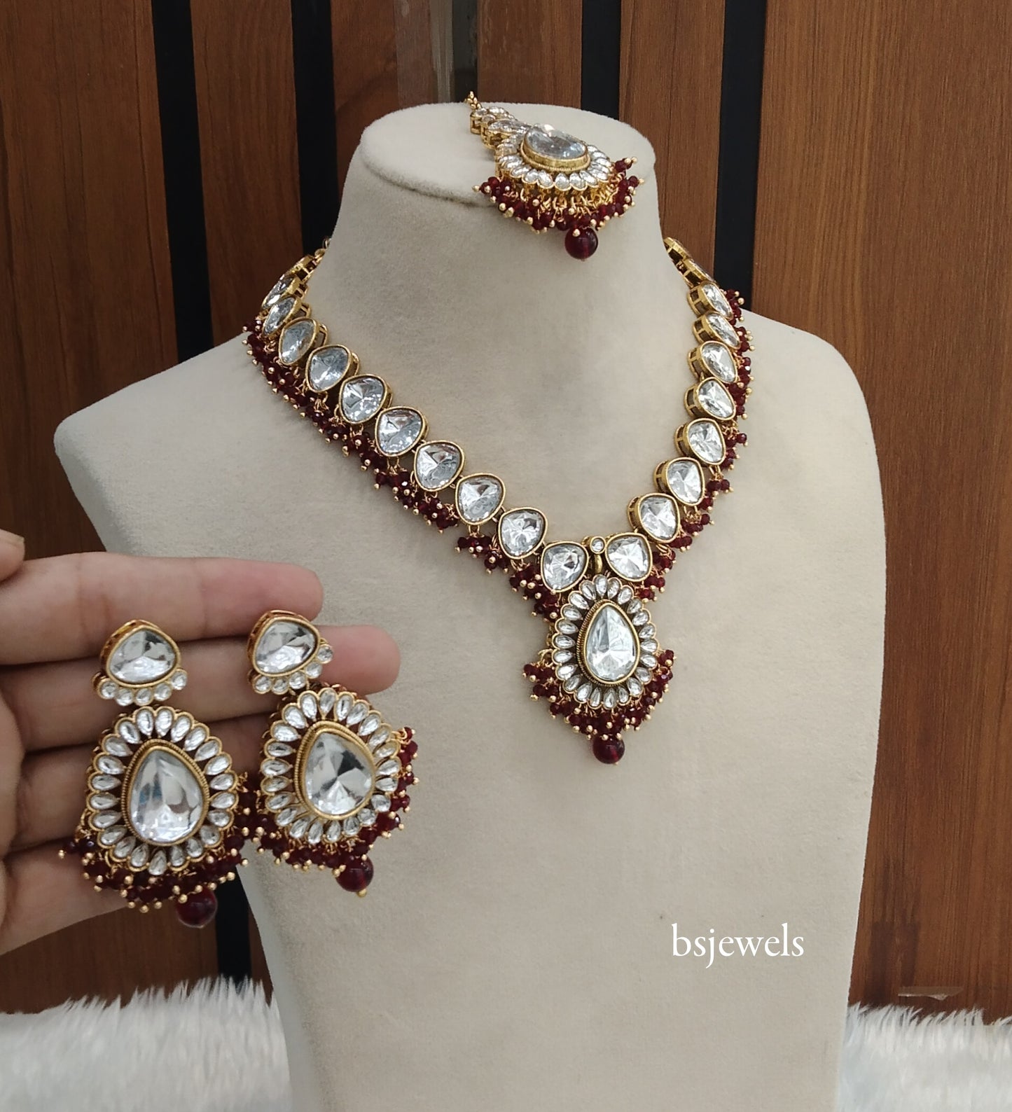 Maroon Kundan Necklace Uma sets