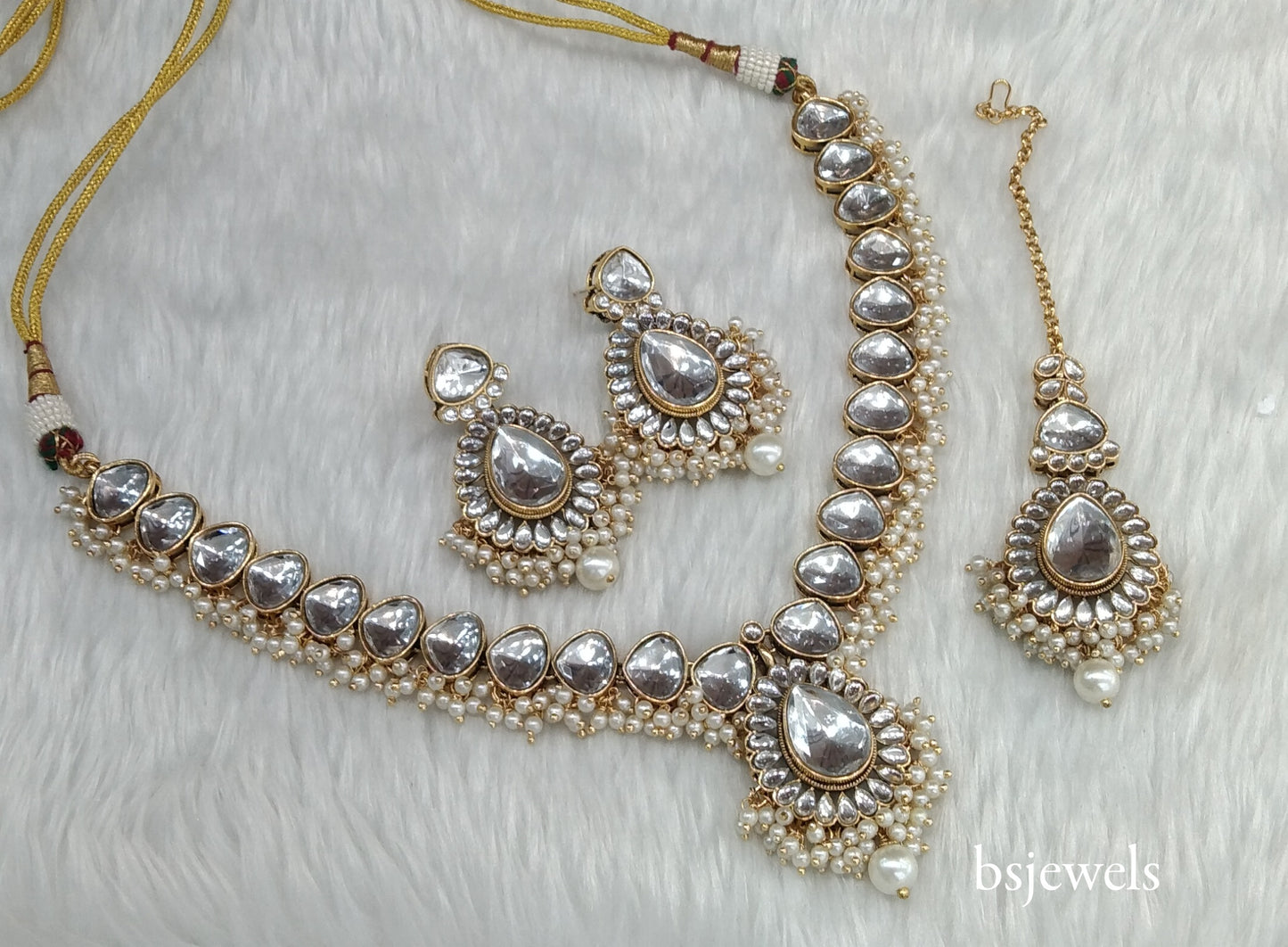 Gold White Kundan Necklace Uma sets