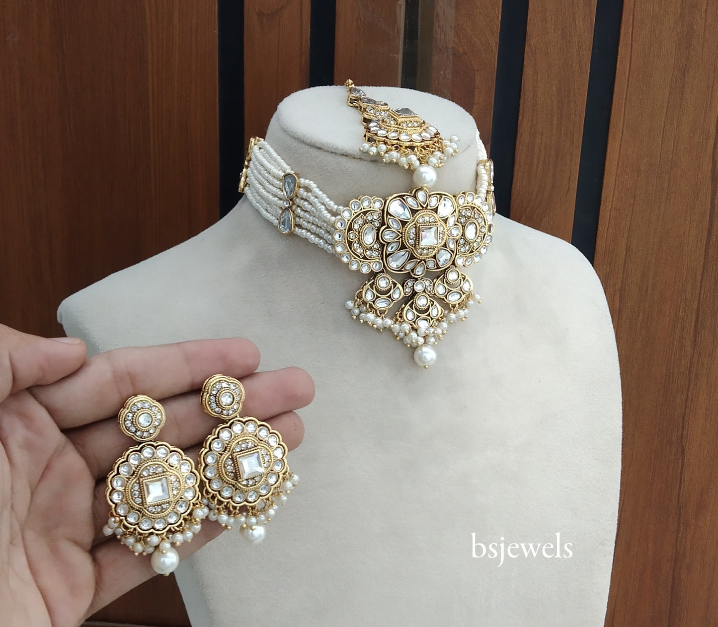 Gold White Kundan Choker Jewellery Jasveer Sets
