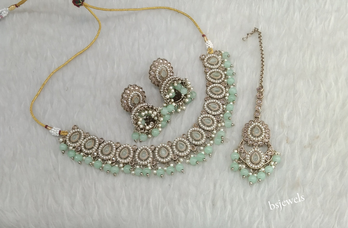 Antique Mint Necklace Gira sets