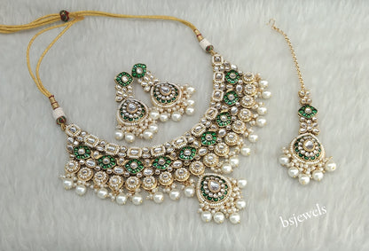 Gold White Kundan Necklace Aira sets