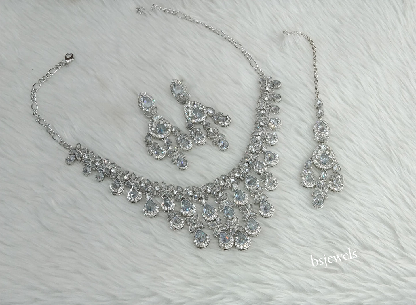 Silver Necklace Yara sets