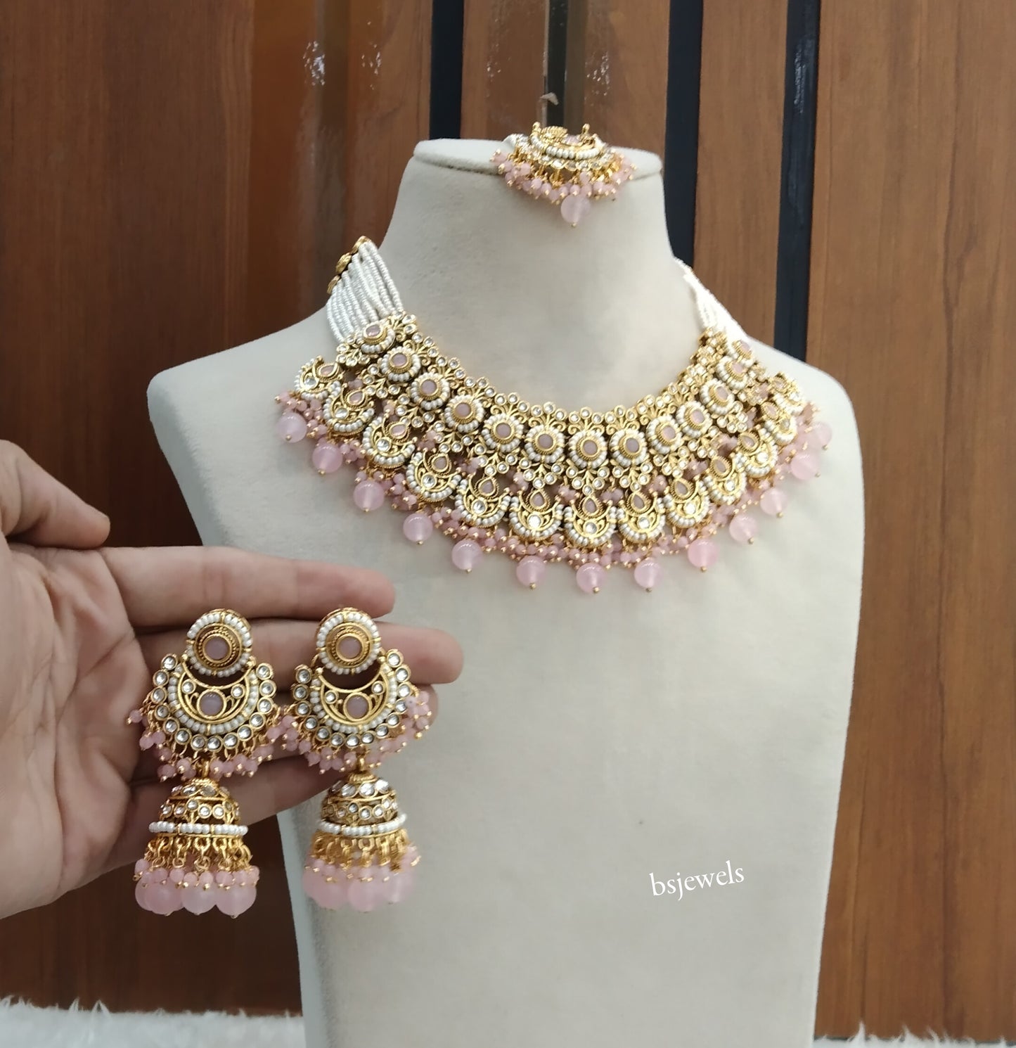 Gold Pink Kundan Mia Necklace sets