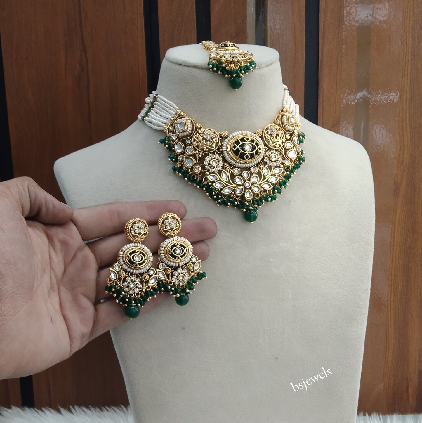 Gold Green Kundan Zuri Necklace sets