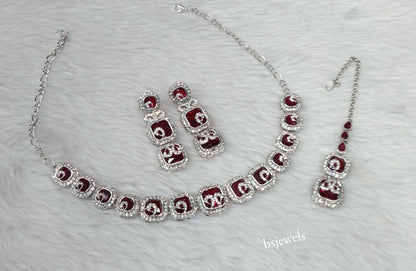 Silver Mroon Necklace Hallie sets