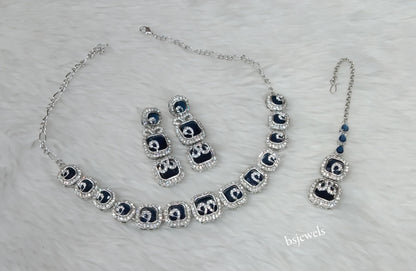 Silver Blue Necklace Hallie sets