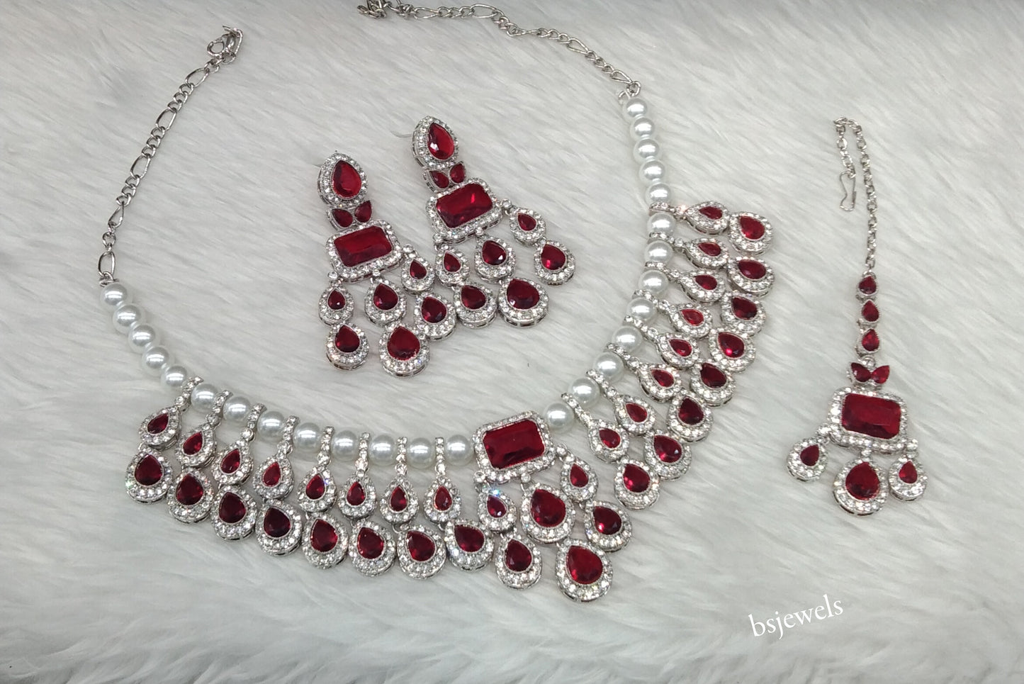Silver Mroon Necklace Kylie sets