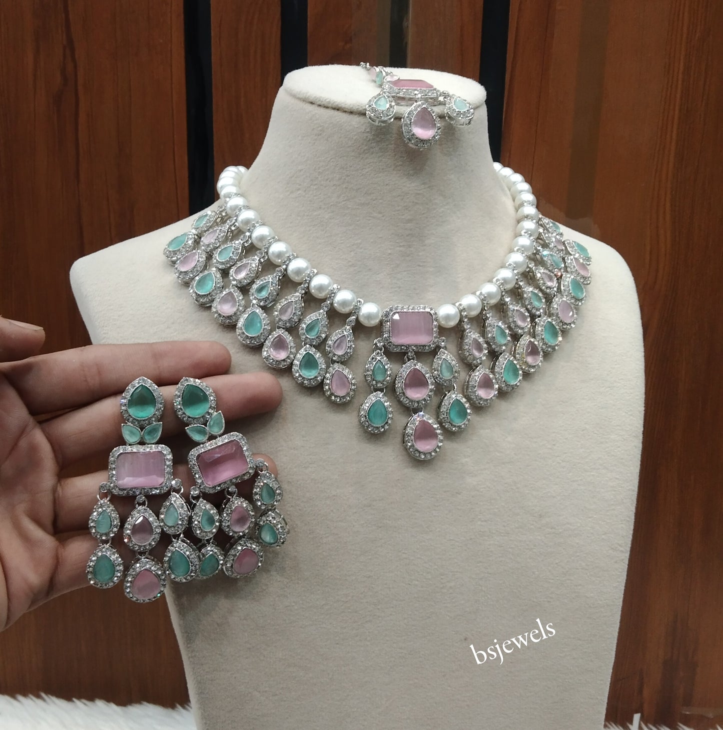 Silver Mint Pink Necklace Kylie sets
